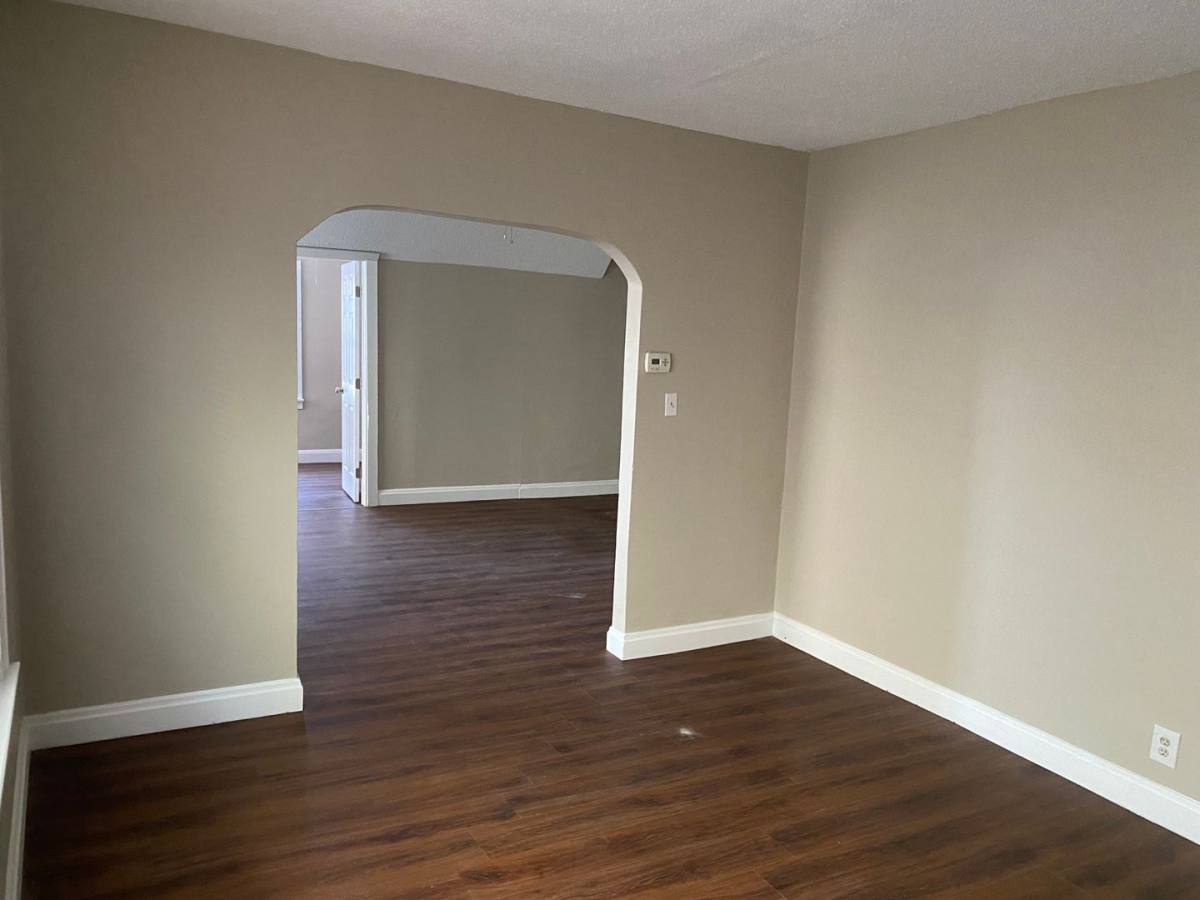 Apartment for rent at 608-610 Racine Ave, Columbus, OH 43204