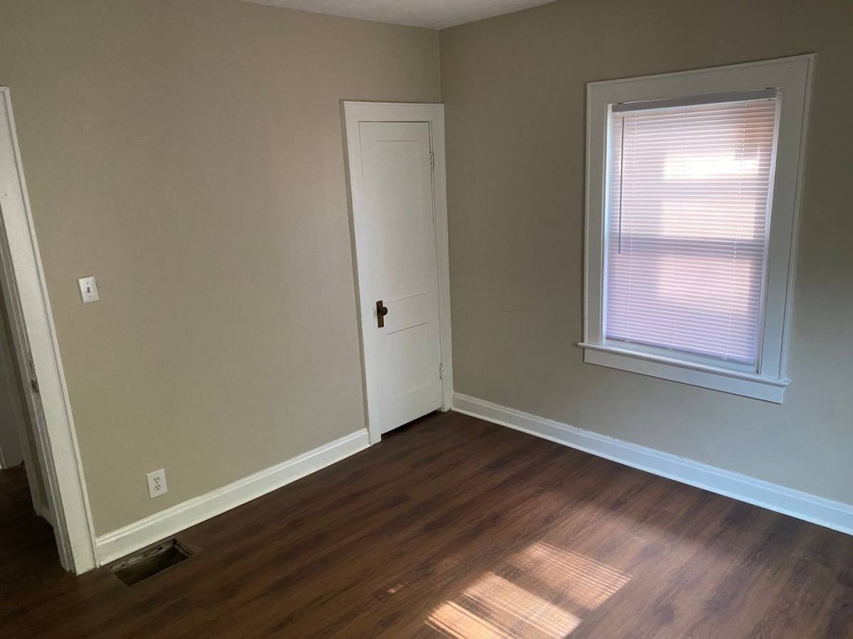 Apartment for rent at 608-610 Racine Ave, Columbus, OH 43204