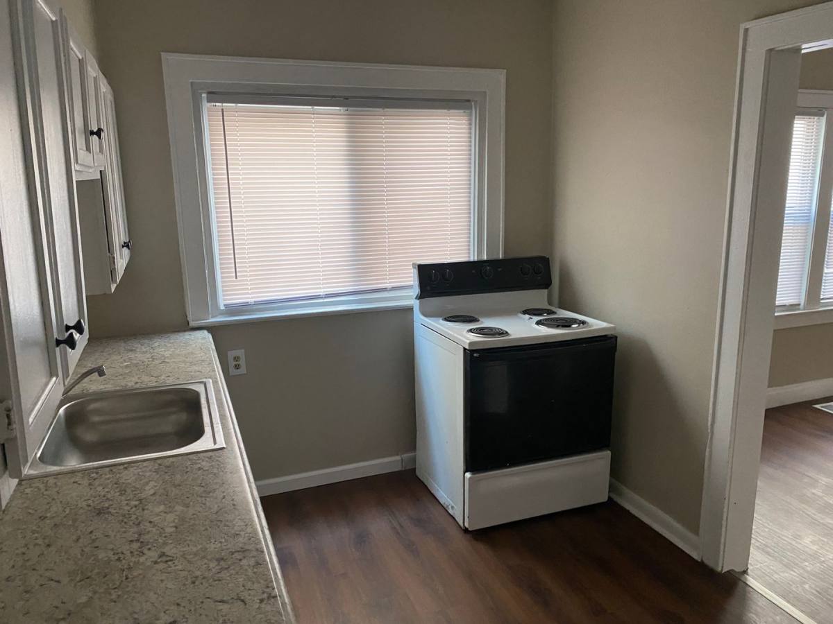Apartment for rent at 608-610 Racine Ave, Columbus, OH 43204