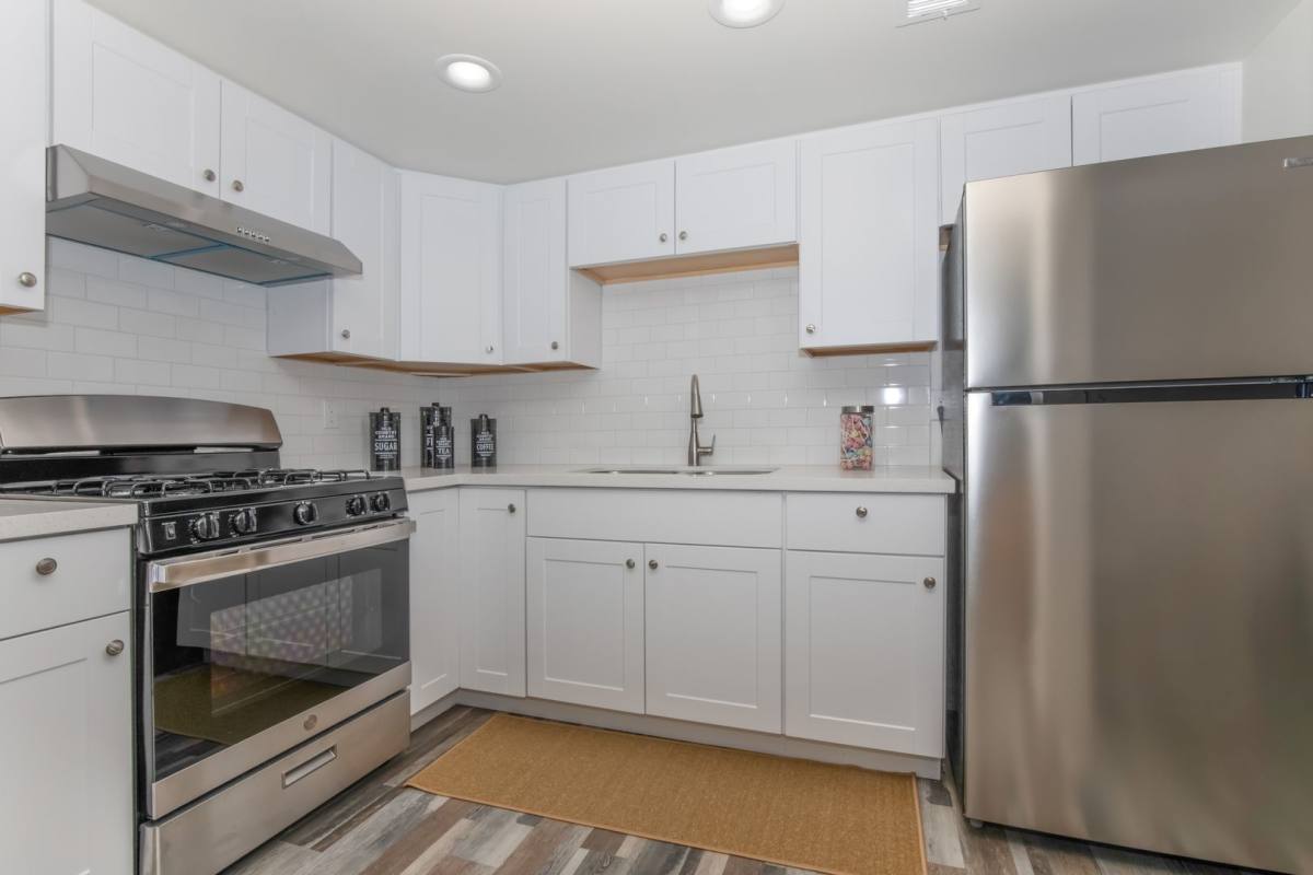 Apartment for rent at 2028 W Indian School Rd, Phoenix, AZ 85015