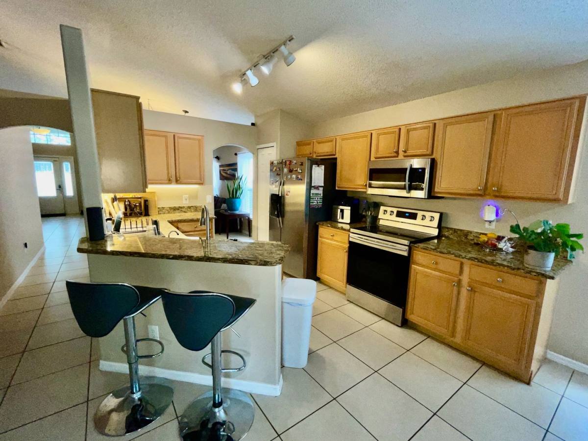 House for rent at 3729 Shawn Circle, Orlando, FL 32826