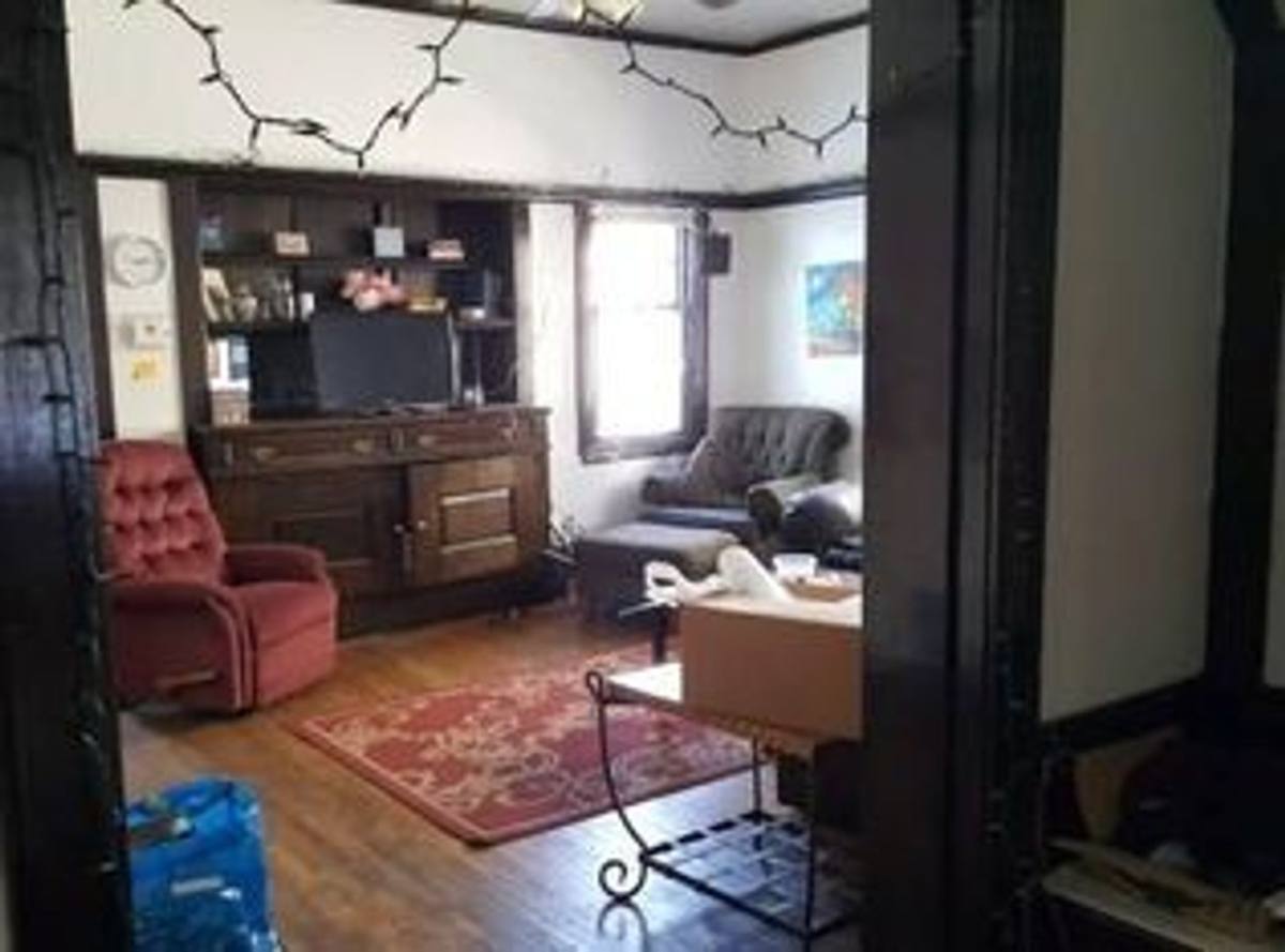 Apartment for rent at 1111 4th St SE, Minneapolis, MN 55414