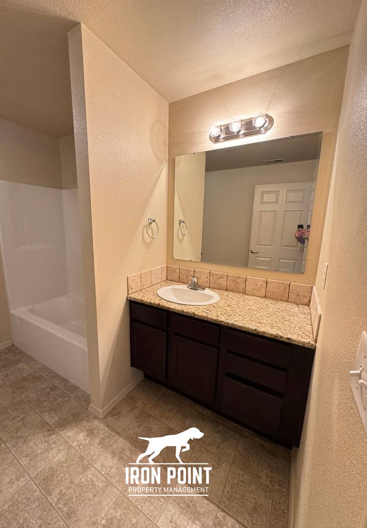 Apartment for rent at 11082 W Brassy Cove Loop, Nampa, ID 83651