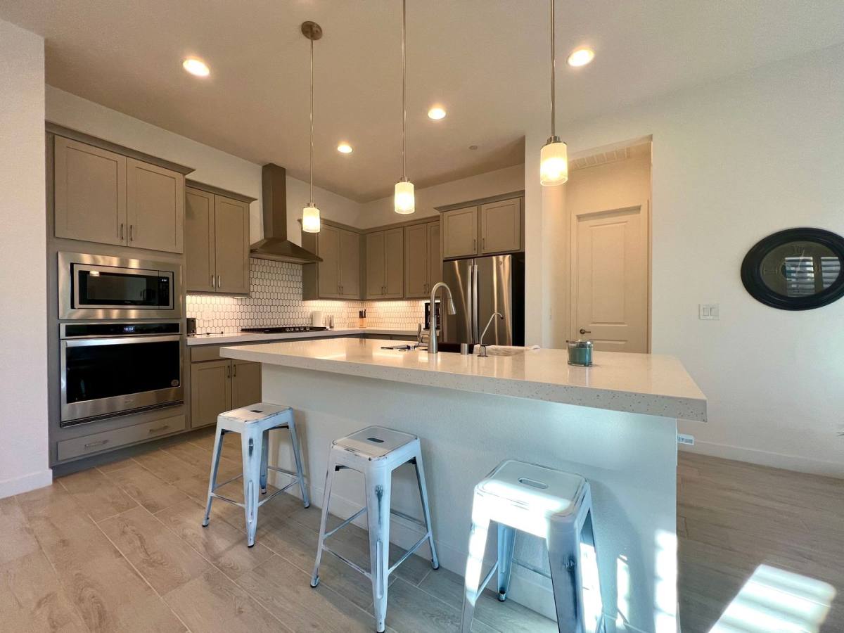 House for rent at 116 Ibiza Lake Dr, Henderson, NV 89011