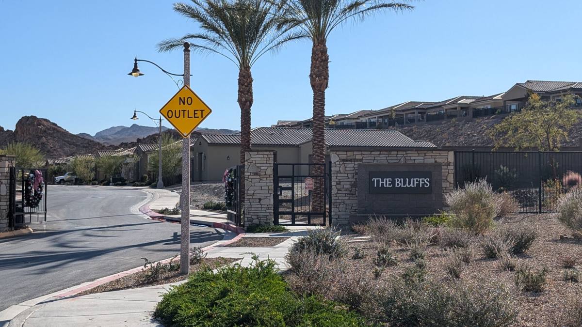 House for rent at 116 Ibiza Lake Dr, Henderson, NV 89011