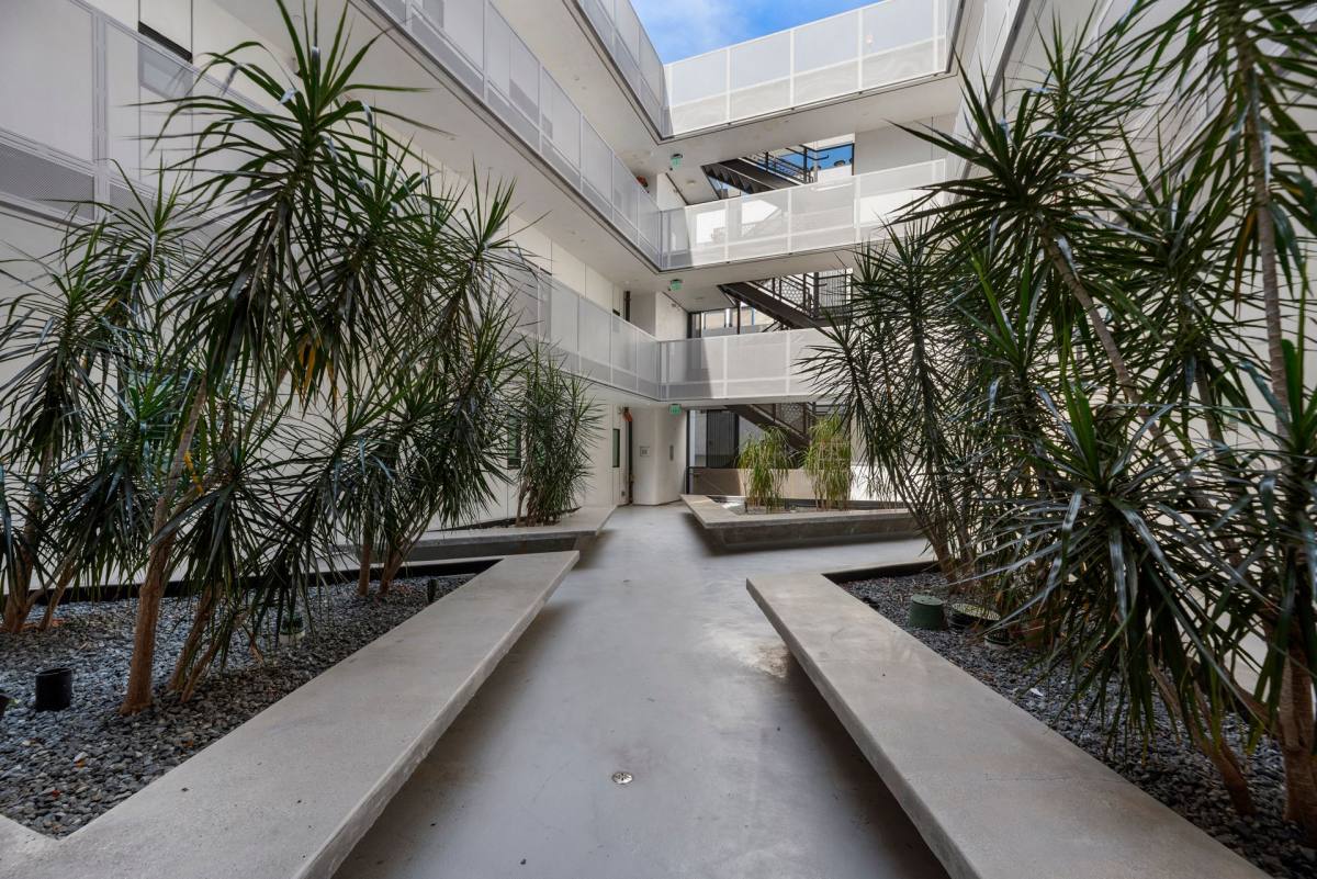 Apartment for rent at 829 Larrabee St, West Hollywood, CA 90069