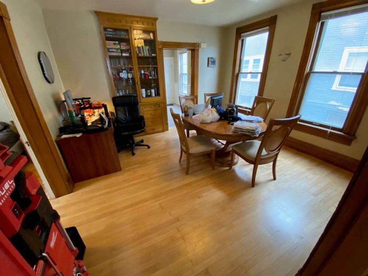 Apartment for rent at 1832-34 N Warren Ave, Milwaukee, WI 53202