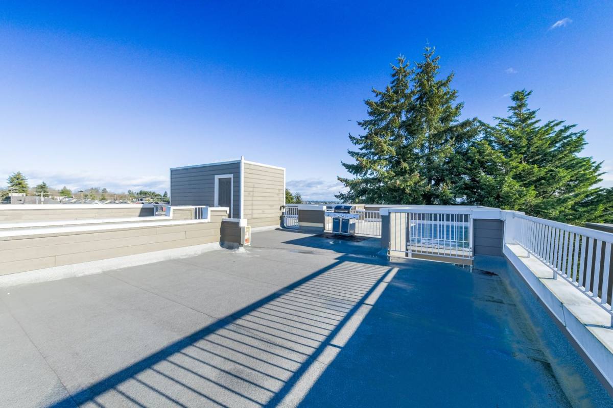Apartment for rent at 4422 Francis Ave N, Seattle, WA 98103