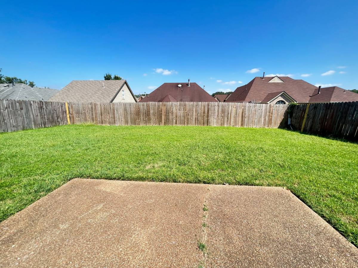 House for rent at 4806 Ashcroft Dr, Memphis, TN 38125