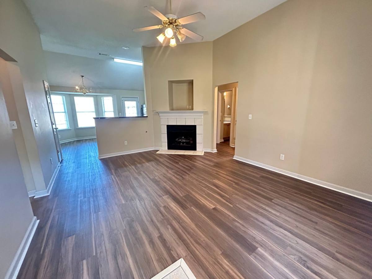 House for rent at 4806 Ashcroft Dr, Memphis, TN 38125