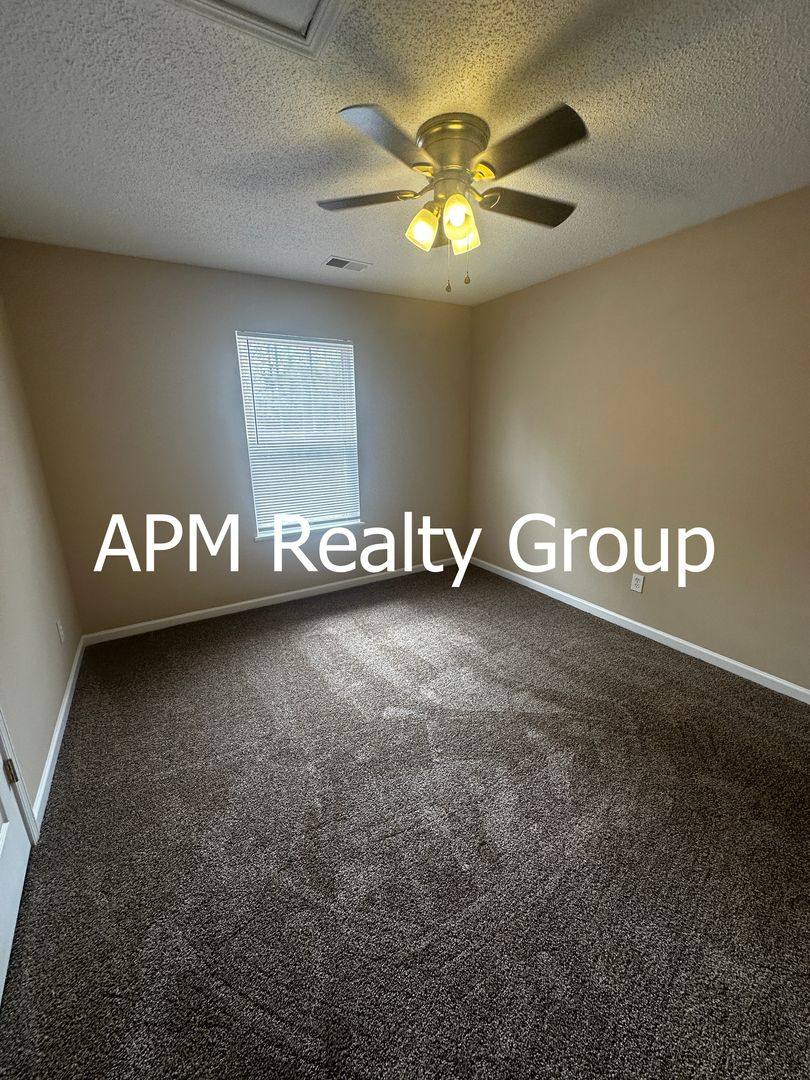 House for rent at 252 Basset Loop, Columbia, SC 29229
