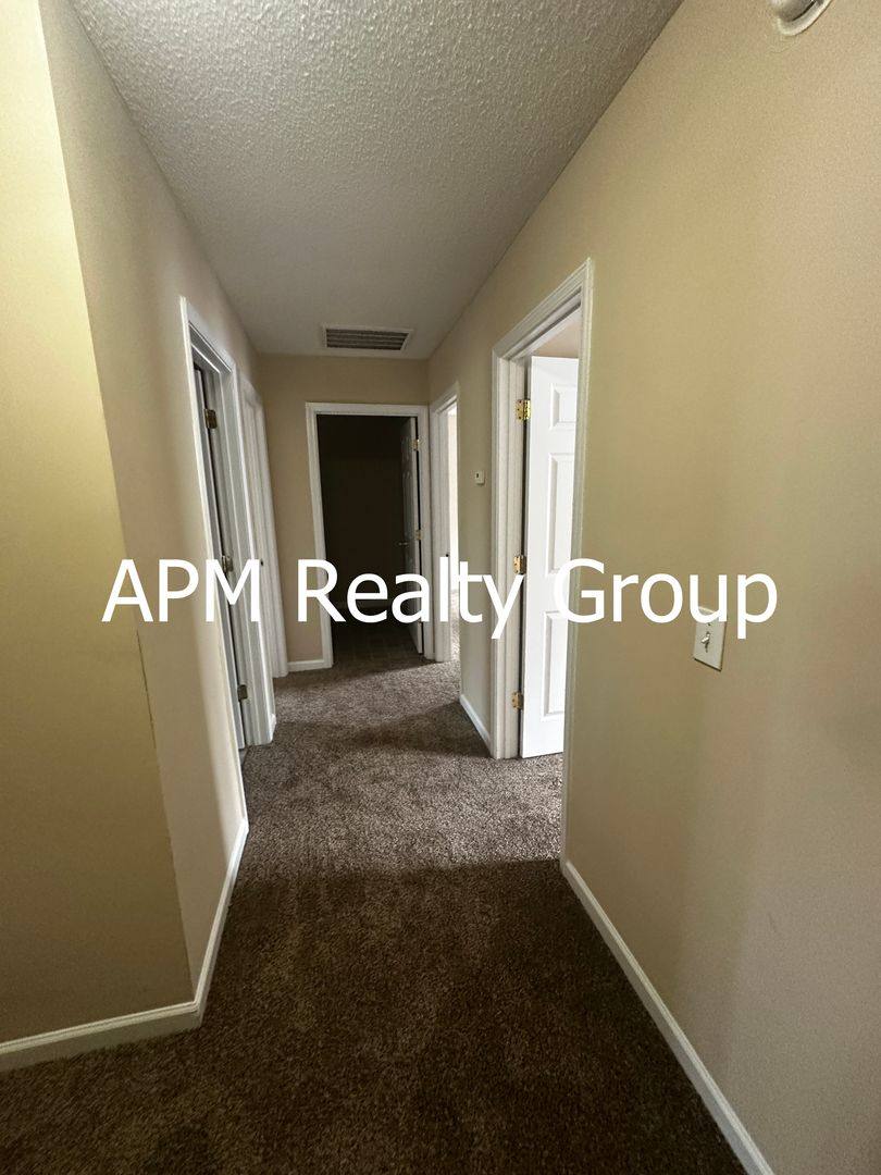 House for rent at 252 Basset Loop, Columbia, SC 29229