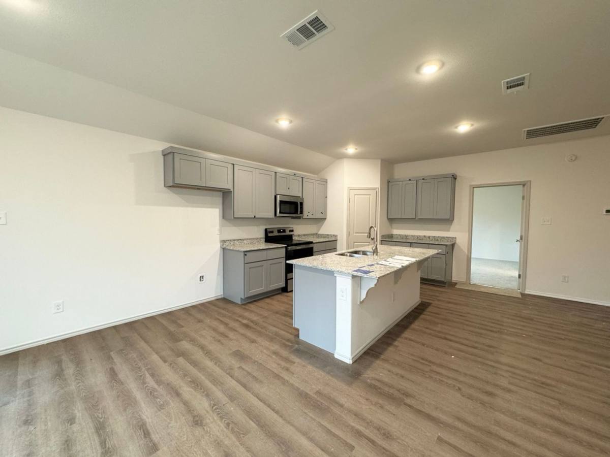 House for rent at 2610 S Cr, Midland, TX 79706
