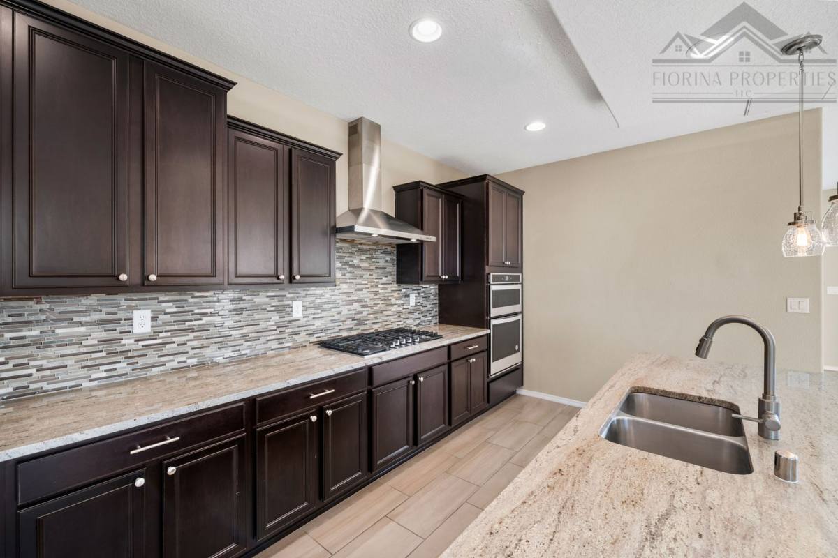 Townhouse for rent at 4650 Rail Runner Rd, Santa Fe, NM 87507