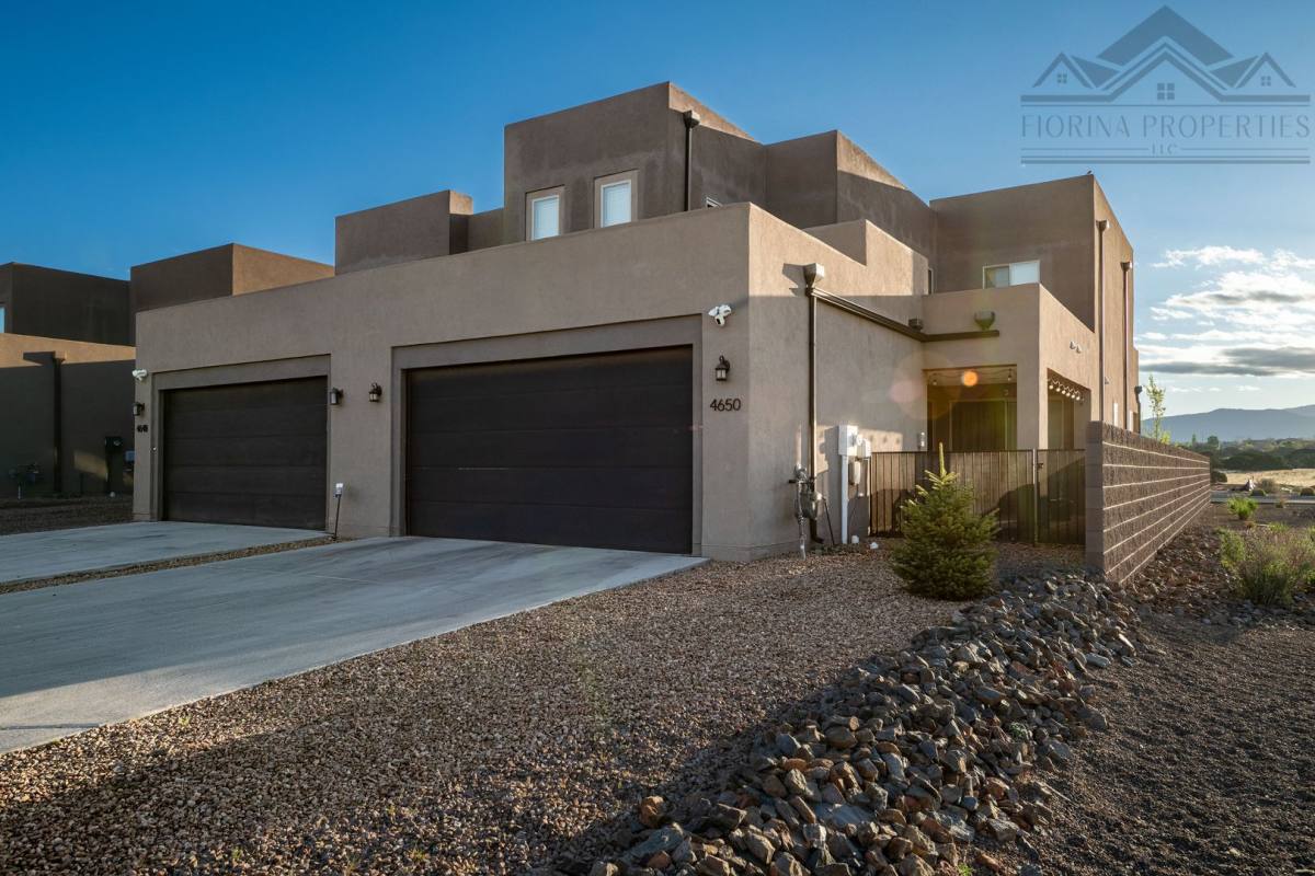 Townhouse for rent at 4650 Rail Runner Rd, Santa Fe, NM 87507