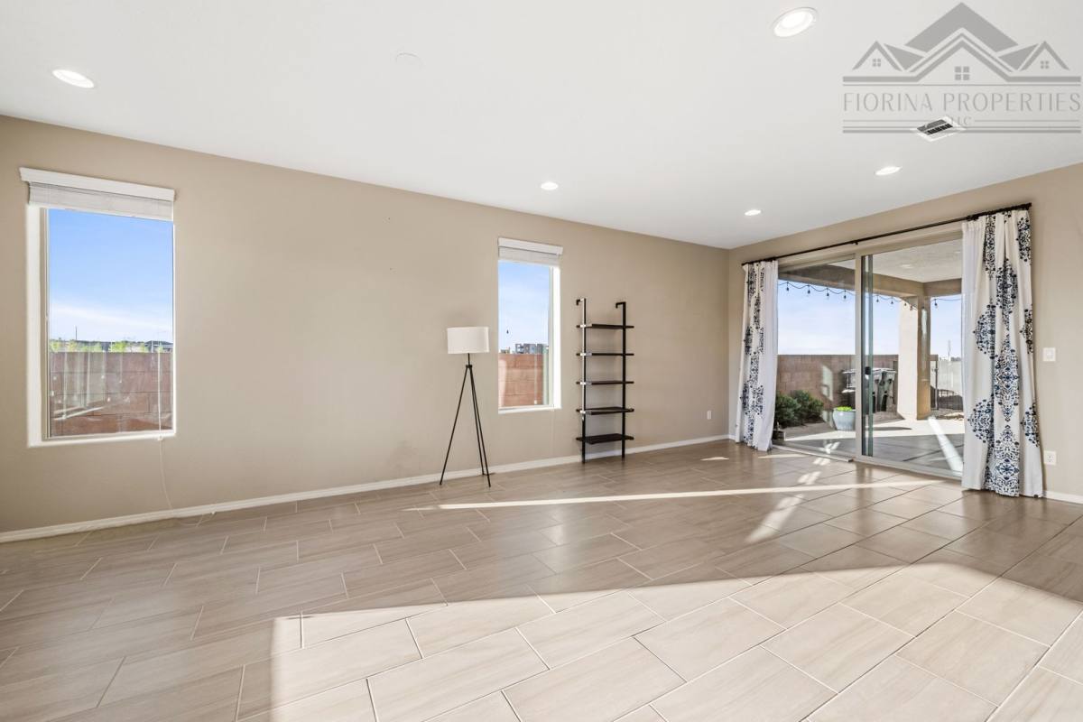 Townhouse for rent at 4650 Rail Runner Rd, Santa Fe, NM 87507