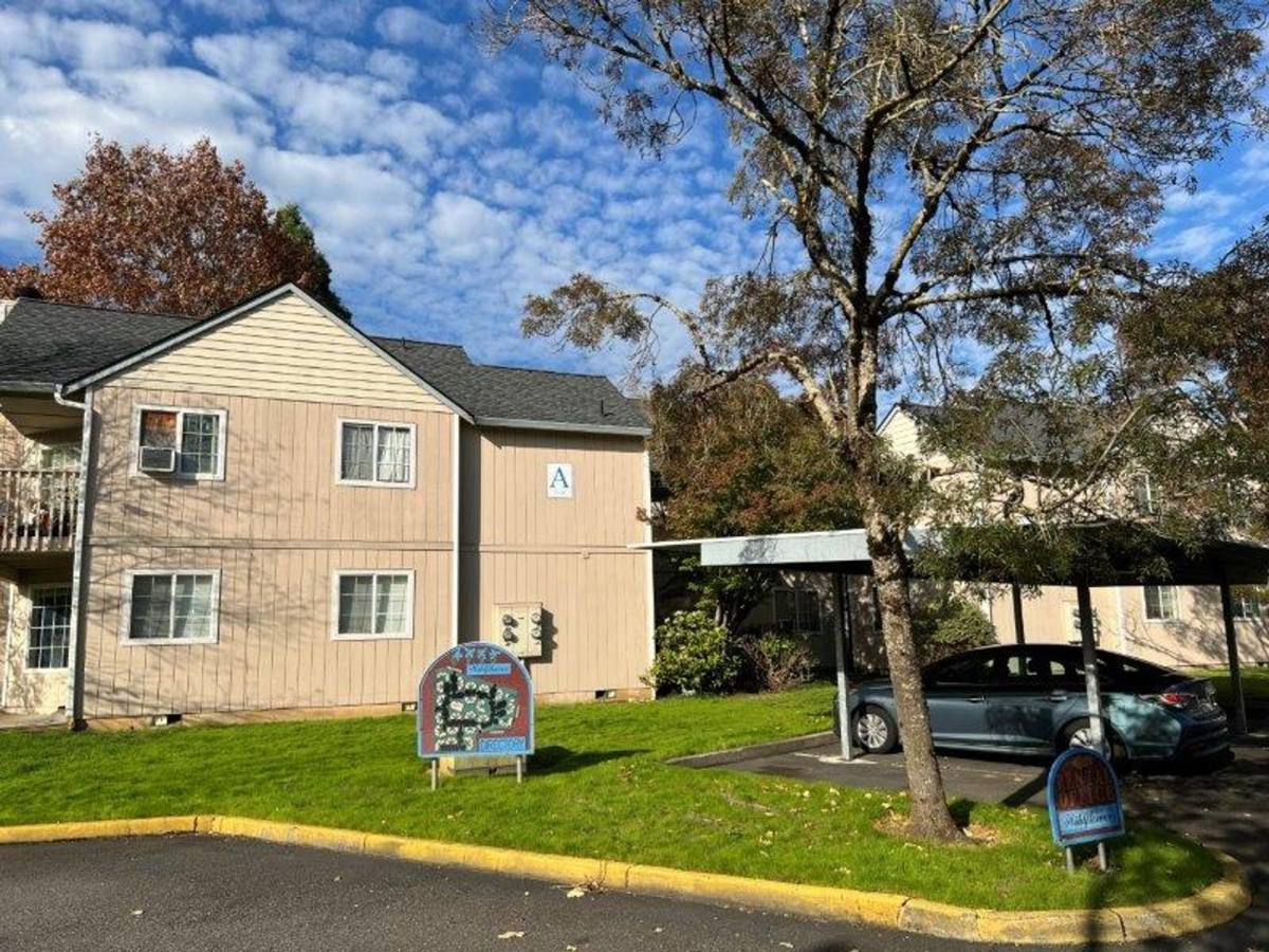 Apartment for rent at 2404 SE 161st Court, Vancouver, WA 98683