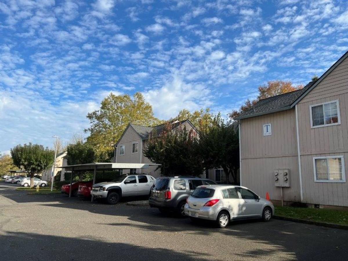 Apartment for rent at 2404 SE 161st Court, Vancouver, WA 98683