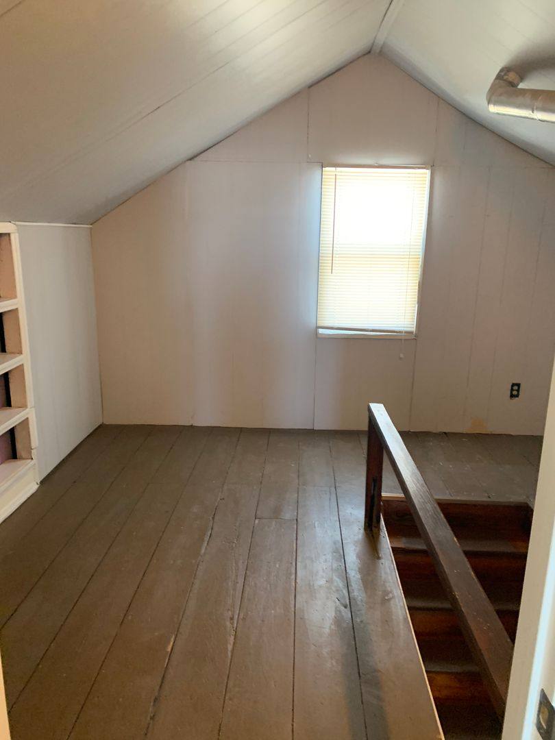House for rent at 1102 11th Ave SE, Minneapolis, MN 55414