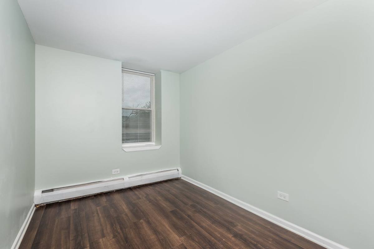 Apartment for rent at 1230 W 76th St, Chicago, IL 60620