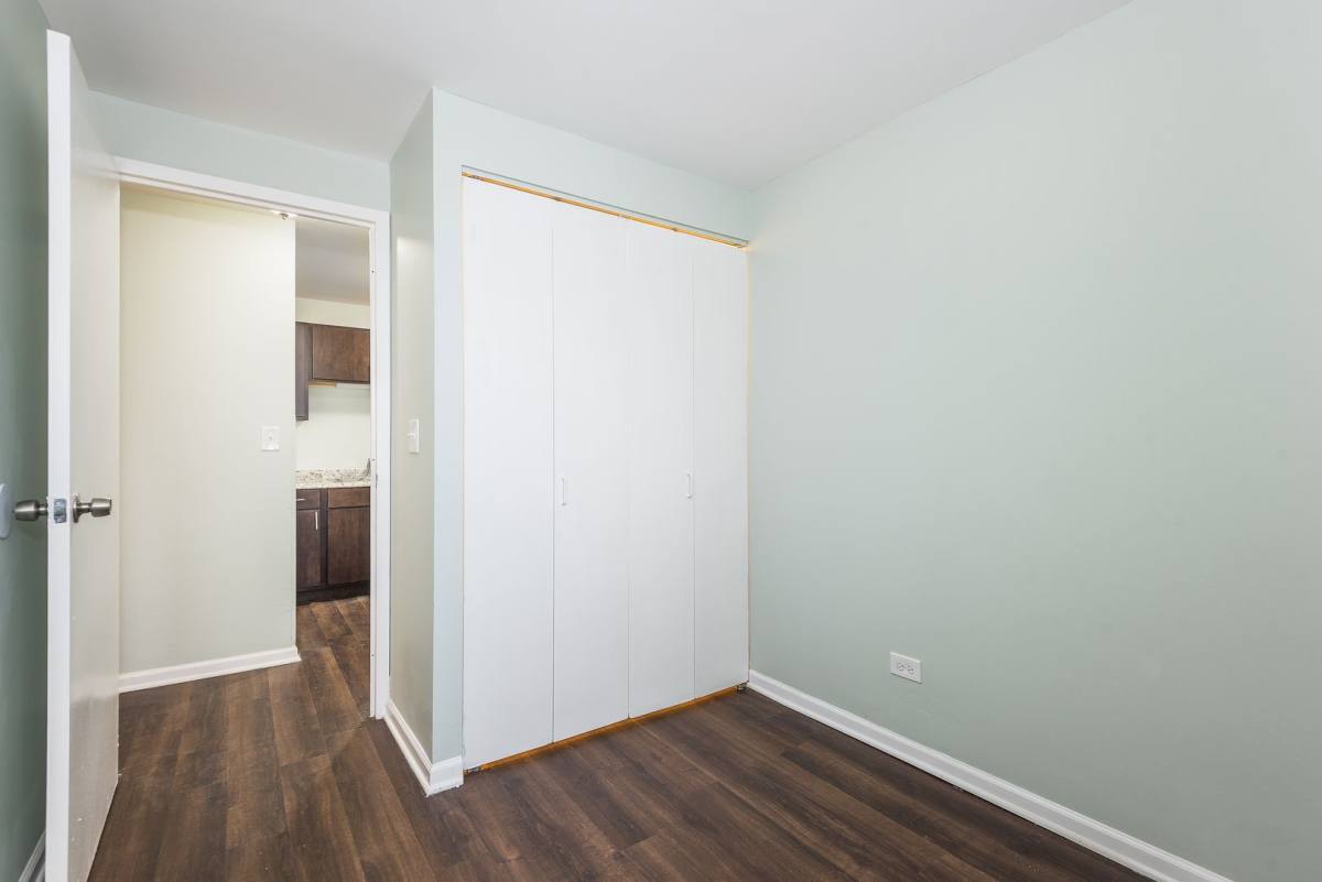 Apartment for rent at 1230 W 76th St, Chicago, IL 60620