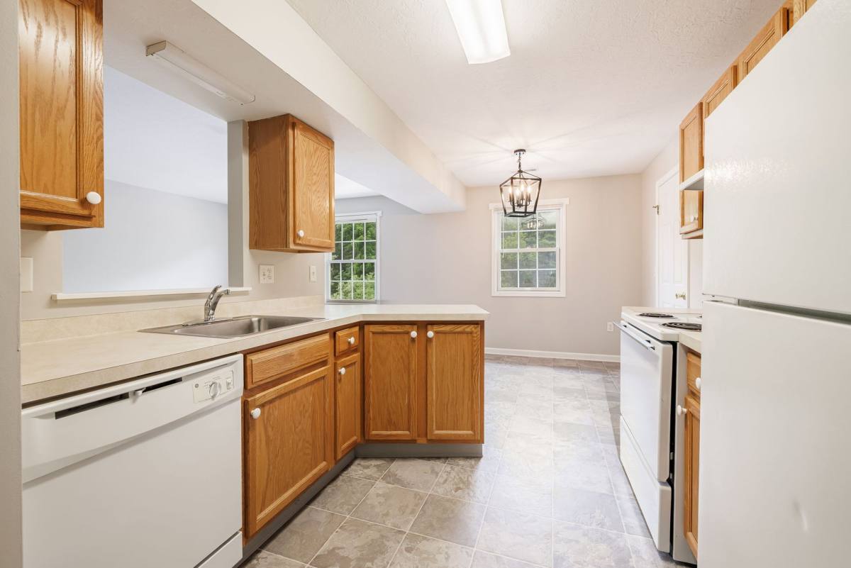 Apartment for rent at 222 Fayette St, Palmyra, NY 14522