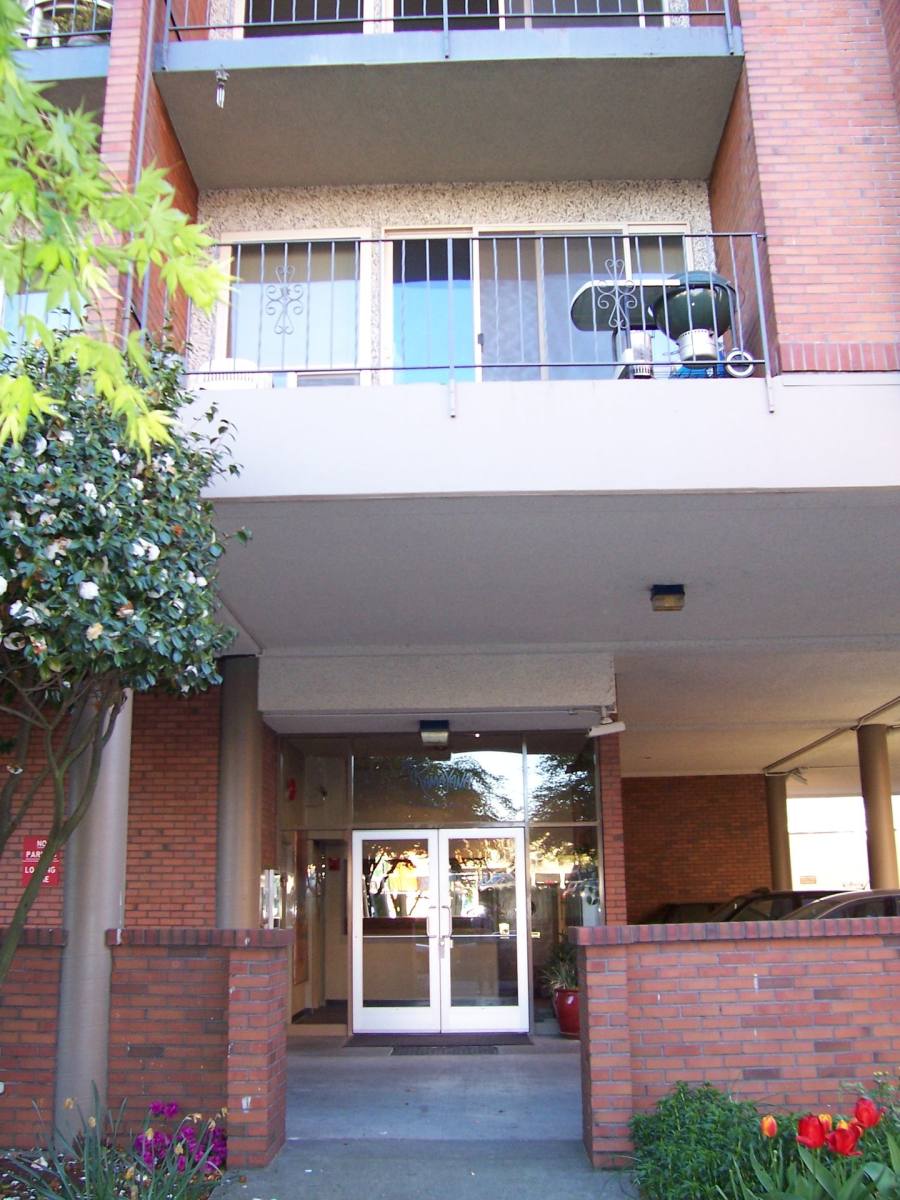 Apartment for rent at 119 Harvard Ave E, Seattle, WA 98102