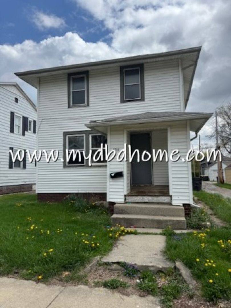 House for rent at 1516 Bayer Ave, Fort Wayne, IN 46805