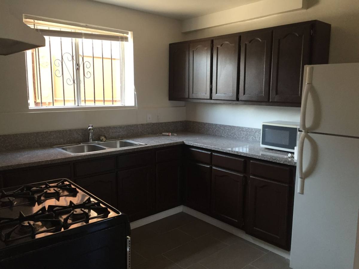 Apartment for rent at 7404 S Western Ave, Los Angeles, CA 90047