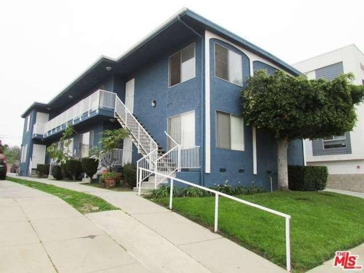 Apartment for rent at 1454 Hi Point St, Los Angeles, CA 90035