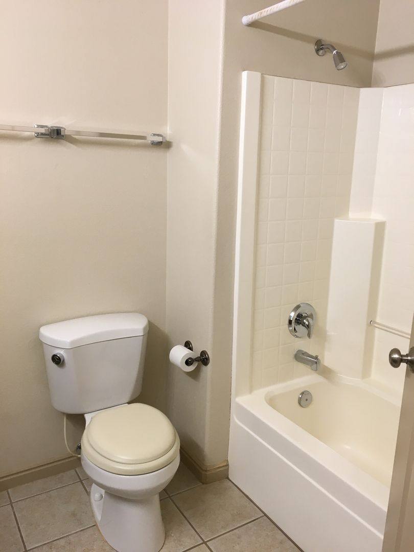 House for rent at 6179 W 100 S, Hurricane, UT 84737