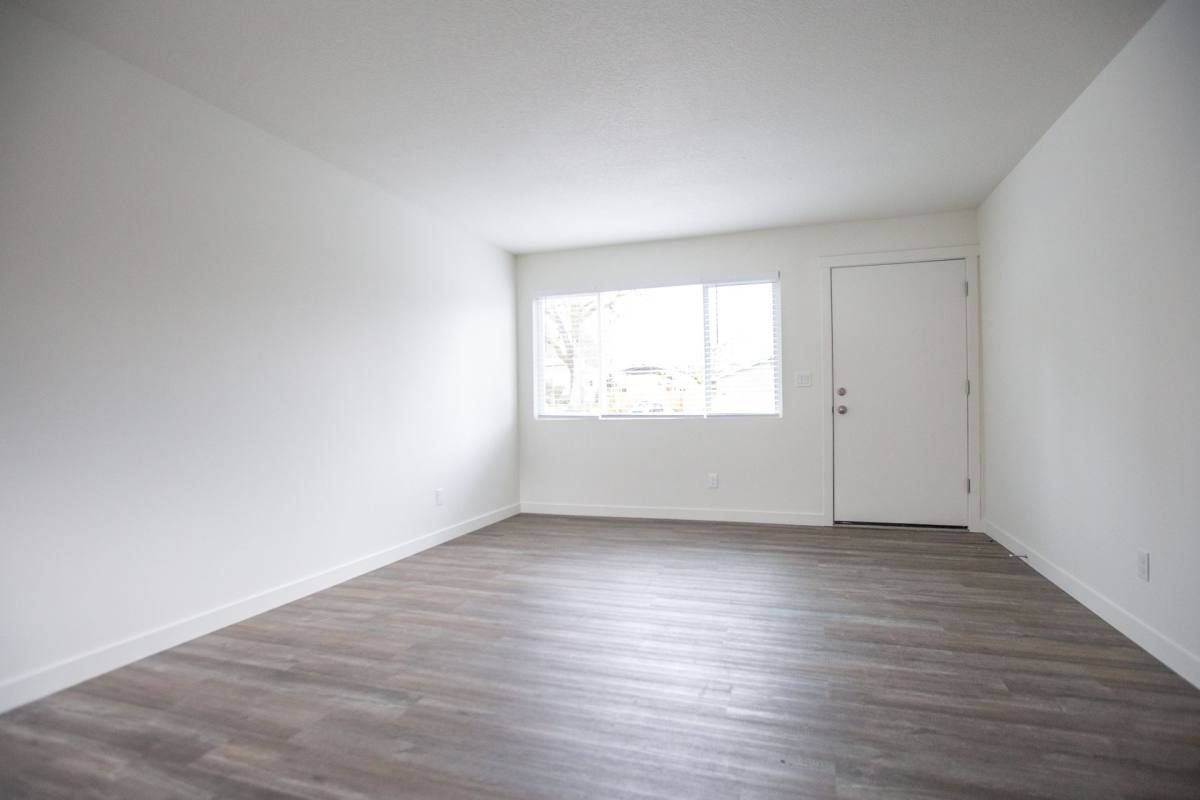 Apartment for rent at 105 W Hereford St, Gladstone, OR 97027