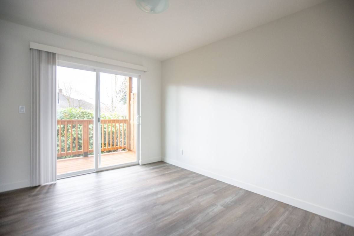 Apartment for rent at 105 W Hereford St, Gladstone, OR 97027