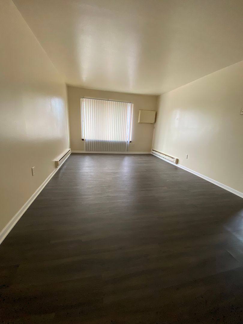 Apartment for rent at 7501 W Green Tree Rd, Milwaukee, WI 53223
