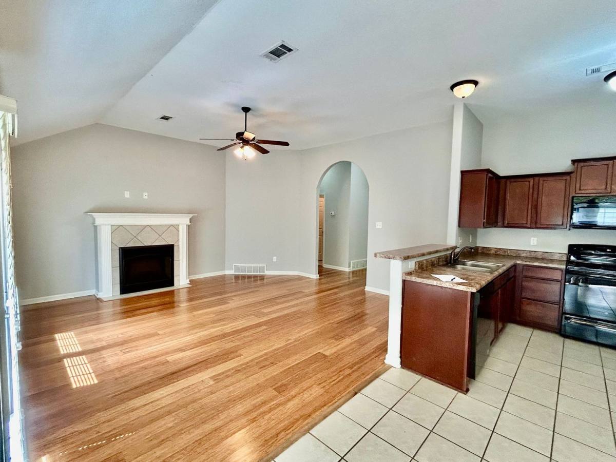 House for rent at 8839 Campaldino Ave, Cordova, TN 38018