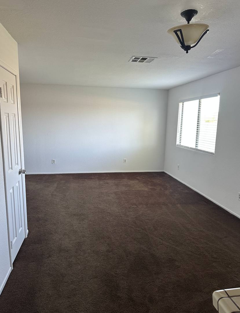 Apartment for rent at 43415 20th St W, Lancaster, CA 93534