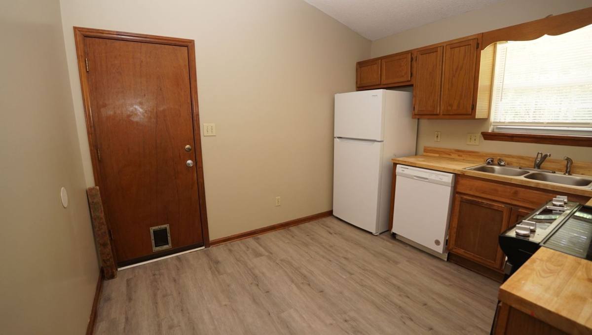 House for rent at 103 N Ginger Dr, Hubert, NC 28539