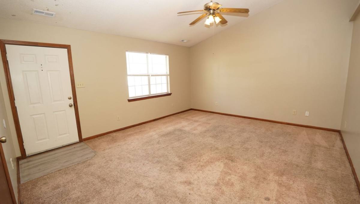 House for rent at 103 N Ginger Dr, Hubert, NC 28539