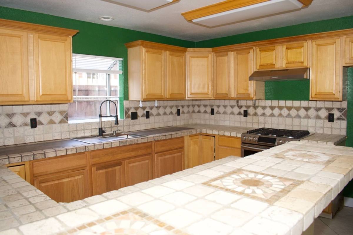 House for rent at 249 S 33rd St, San Diego, CA 92113
