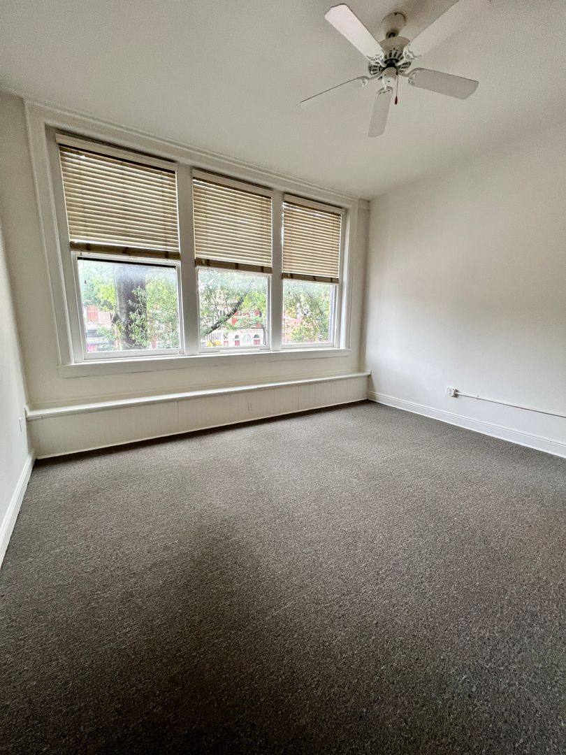 Apartment for rent at 325 W Broad St, Richmond, VA 23220