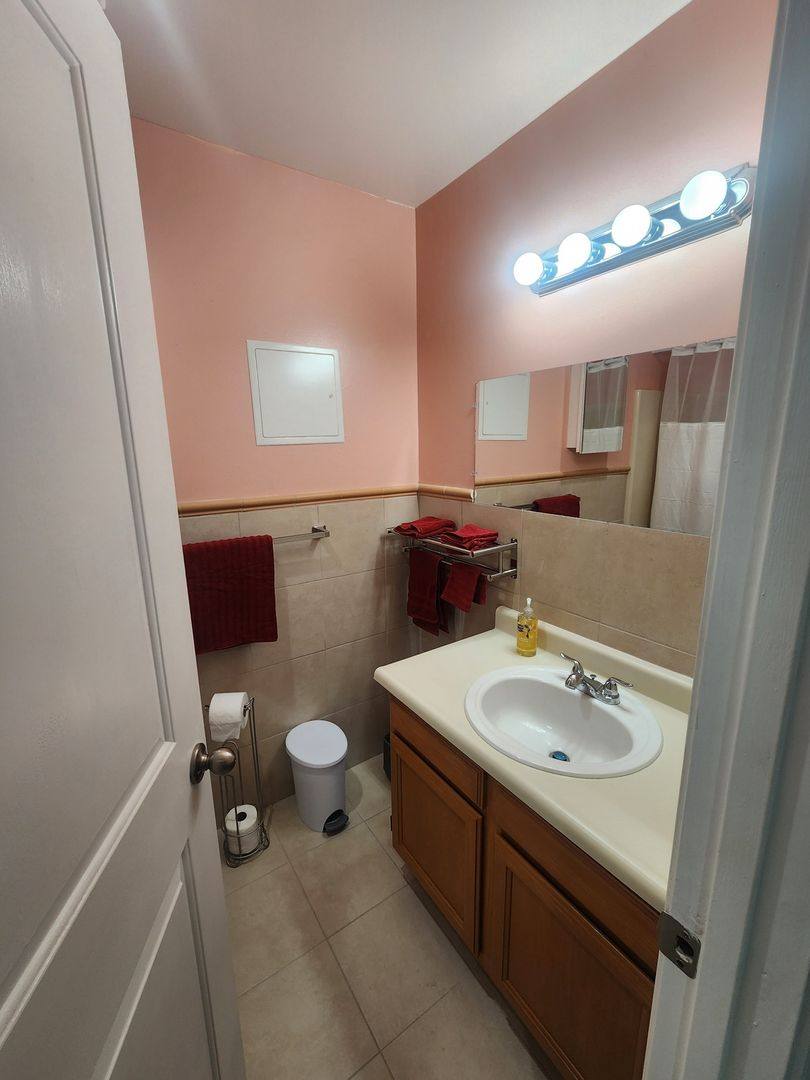 Apartment for rent at 8801 Natalie Ave NE, Albuquerque, NM 87111