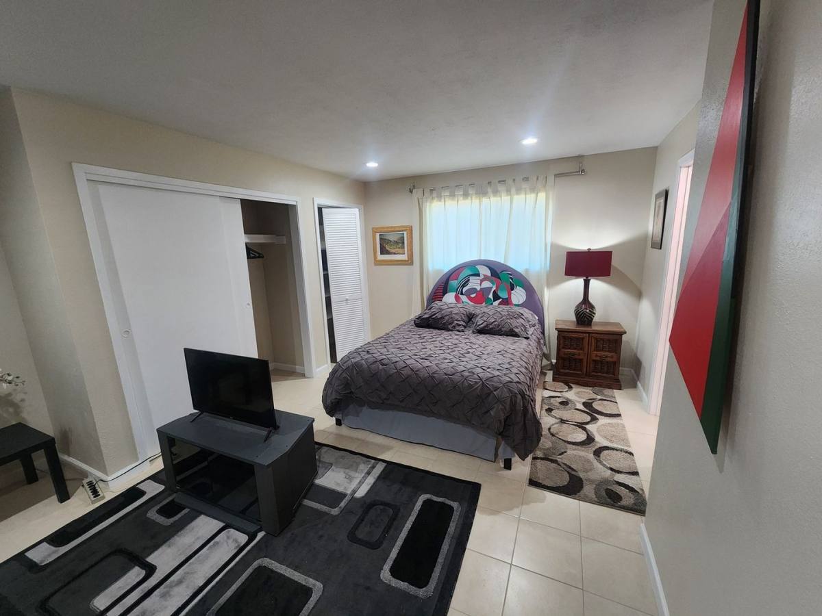 Apartment for rent at 8801 Natalie Ave NE, Albuquerque, NM 87111