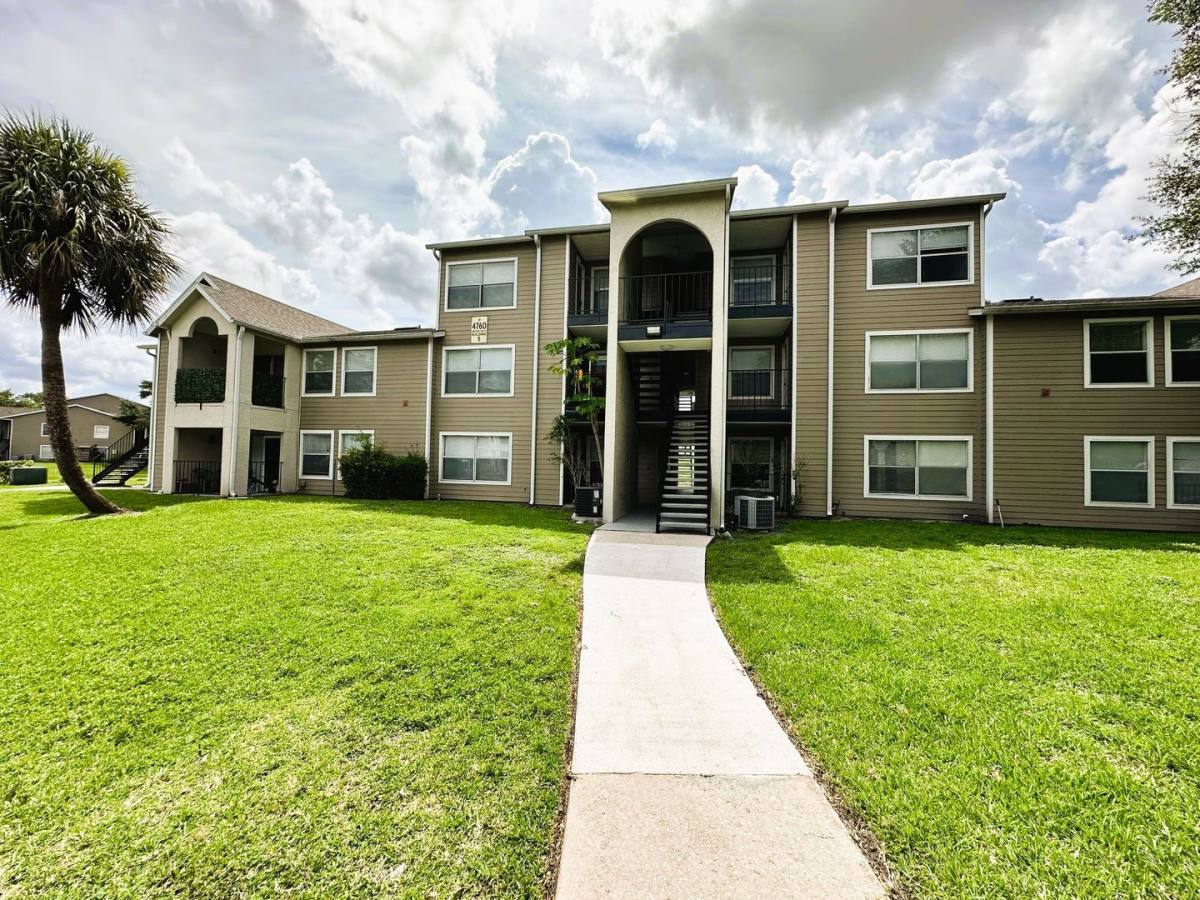 Apartment for rent at 4760 Walden Circle, Orlando, FL 32811