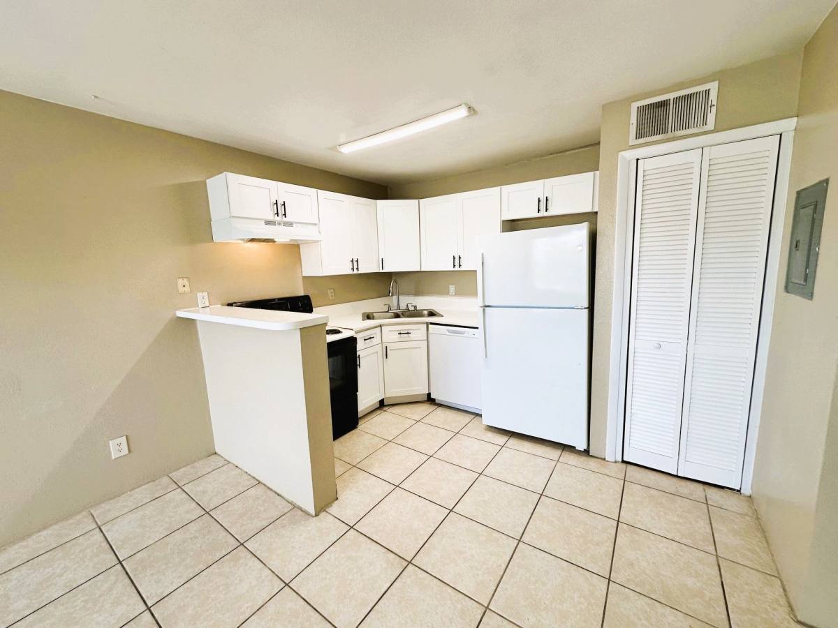 Apartment for rent at 4760 Walden Circle, Orlando, FL 32811