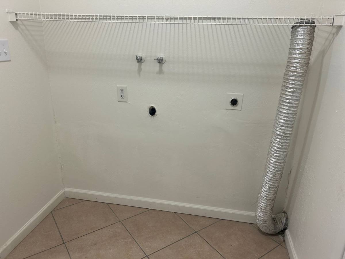 Apartment for rent at 435 E 9th Ave, Mesa, AZ 85204
