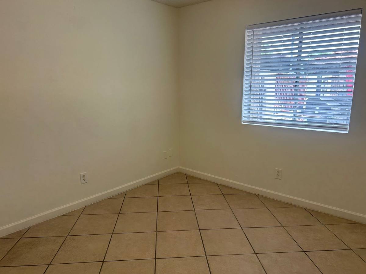 Apartment for rent at 435 E 9th Ave, Mesa, AZ 85204