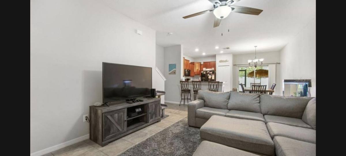 Townhouse for rent at 12961 Utopia Gardens Way, Riverview, FL 33579