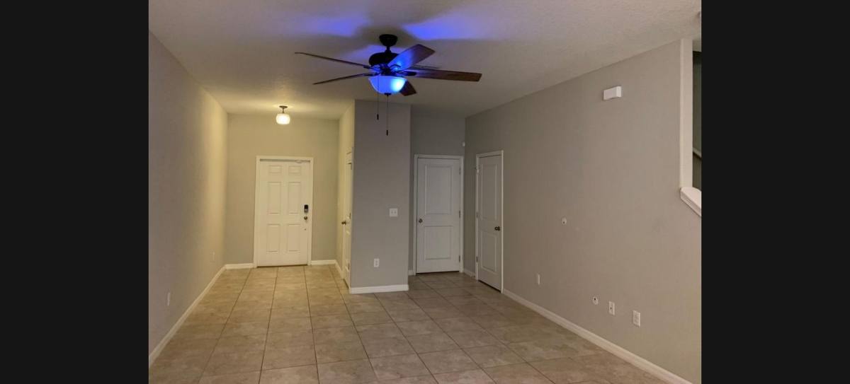 Townhouse for rent at 12961 Utopia Gardens Way, Riverview, FL 33579