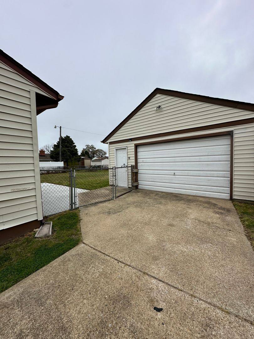 House for rent at 1636 King William Rd, Virginia Beach, VA 23455