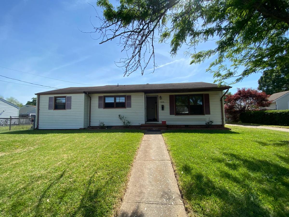 House for rent at 1636 King William Rd, Virginia Beach, VA 23455